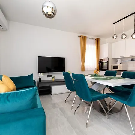 Beganovic Apartment