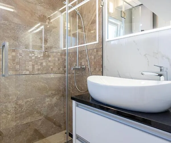 Beganovic Apartament Veglia