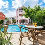 Appartement Beganovic Krk Town