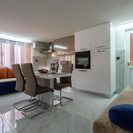 Beganovic Apartment