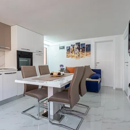 Beganovic * Krk Town