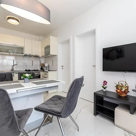 Beganovic Apartment