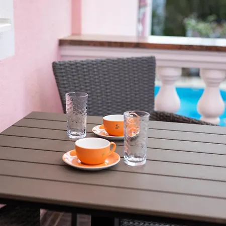 Beganovic Apartment *