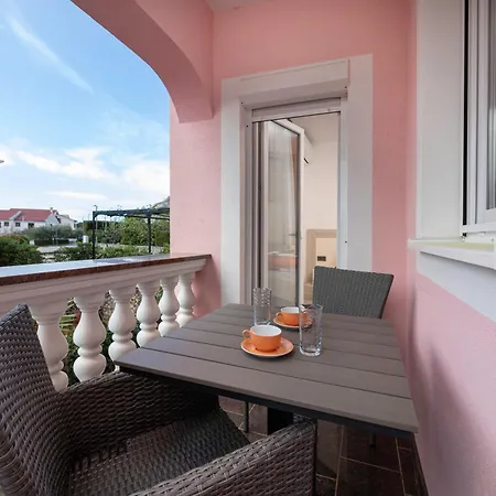 Beganovic Apartment Krk Town